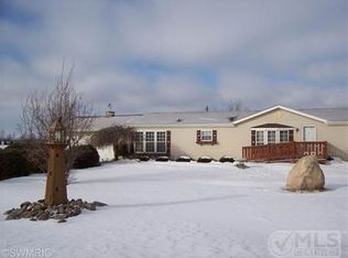 5709 N Wyman Rd, Edmore, MI 48829