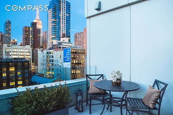 Sold by Compass | media 5