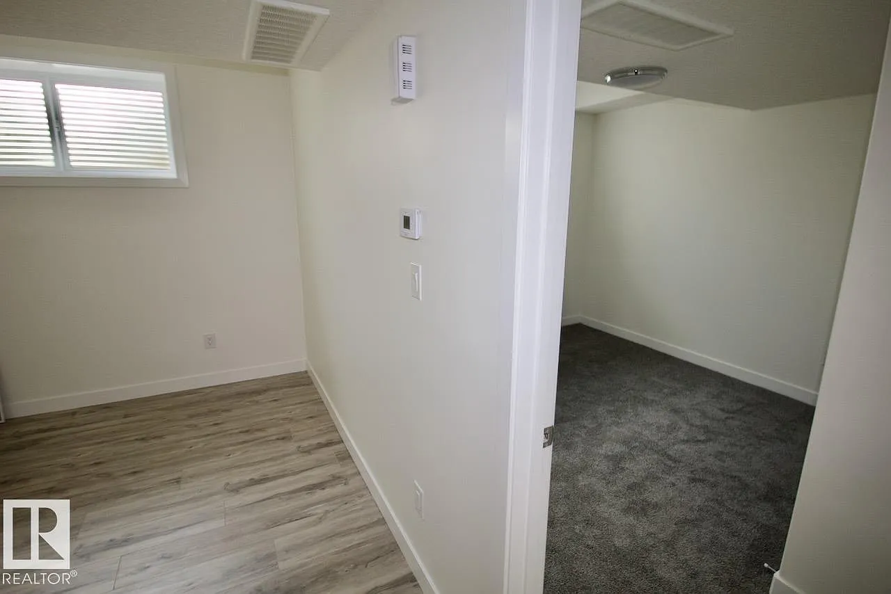 1 bed, 1.0 bath, 644 sqft, $945 — Photo 2