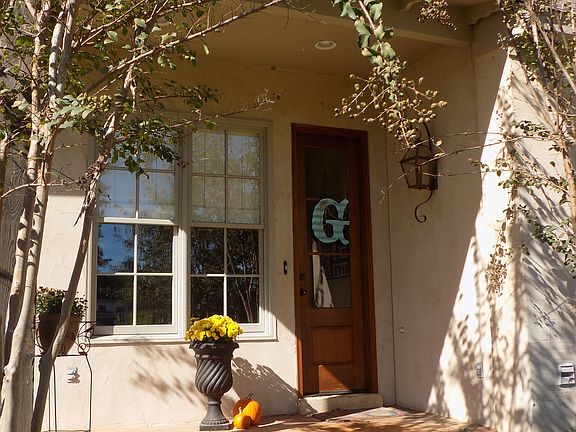 4th image of 291 Lake Village Dr
