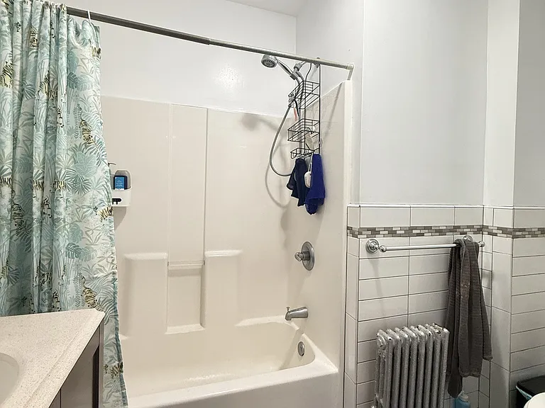 235 Harvard Ave #1A — Photo 5