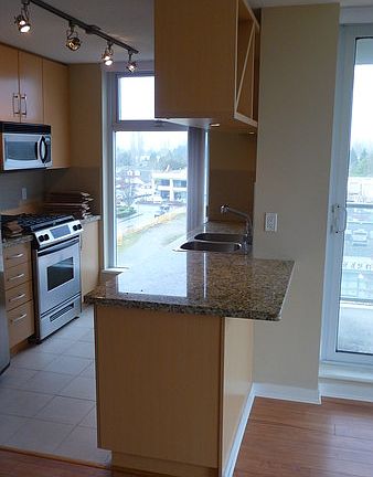 2nd image of 5028 Kwantlen St #1703