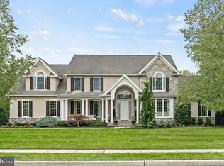 2309 Forest Ln, Harrisburg, PA 17112