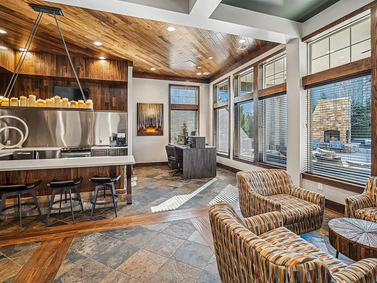 Berkshire Aspen Grove — Photo 14