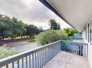 980 Ignacio Blvd APT 16, Novato, CA 94949