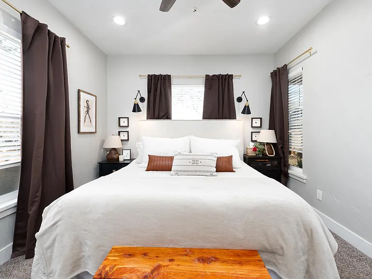 847 E Costilla St — Photo 10