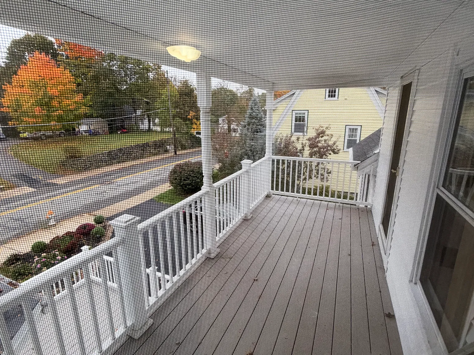 4 bed, 1.5 bath, 1513 sqft, $3,300 — Photo 3
