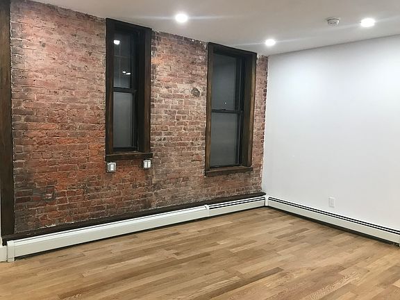 2nd image of 1273 Pacific St #F4f