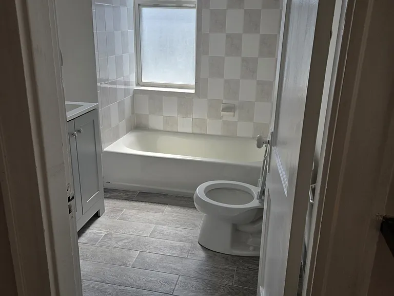 1185 Commonwealth Ave #19 — Photo 6