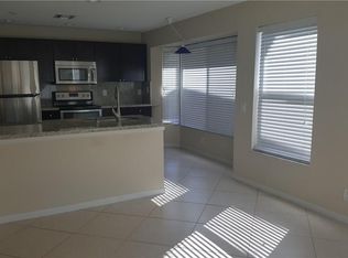 2725 Arborwood Rd, Davie, FL 33328