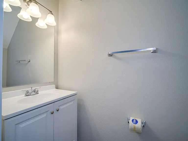North Pointe Townhomes — Photo 19