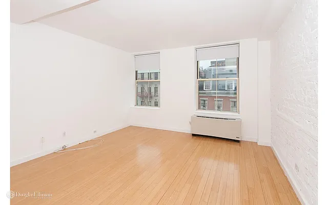 Rented by Douglas Elliman | media 32