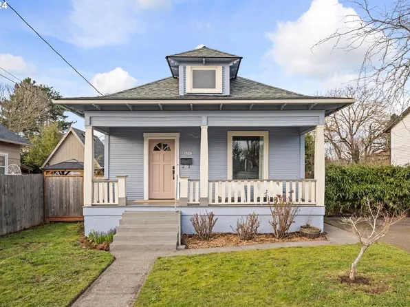 6903 SE Mitchell St, Portland, OR 97206