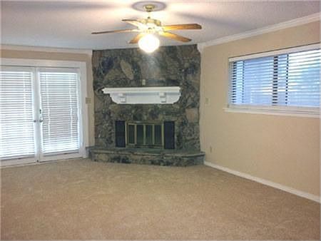 3rd image of 800 Monique Ct
