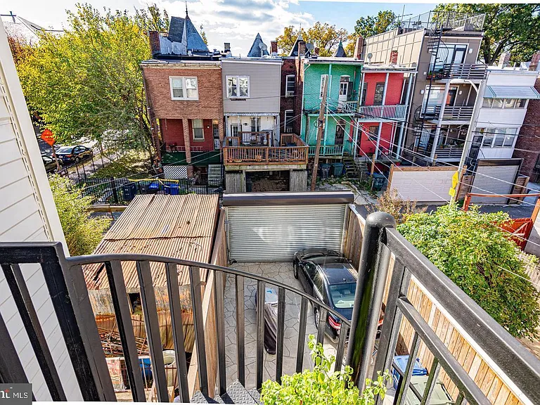 59 R St NE #2 — Photo 12