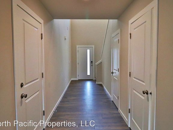4th image of 8573 54th St NE