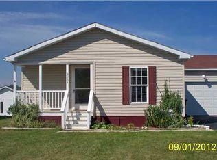 3464 Oxford Ln, Geneseo, NY 14454