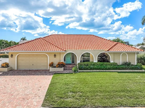 326 Rockhill Ct, Marco Island, FL 34145