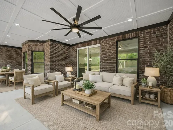 311 Hudson Dr, Harrisburg, NC 28075