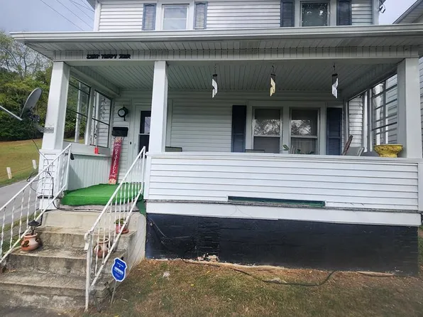834 Augusta St, Bluefield, WV 24701
