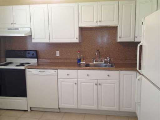3rd image of 4427 Leila Ave