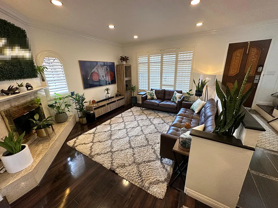 150 N Marguerita Ave