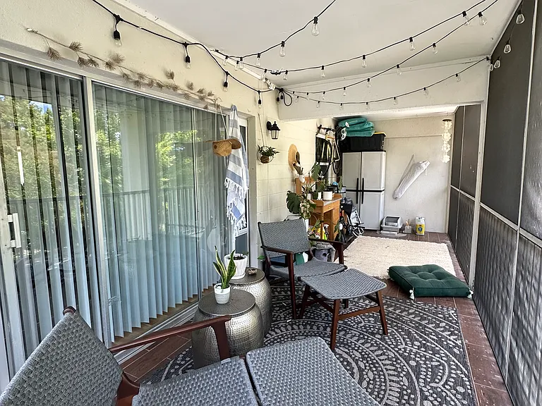 3835 Almeria Ave #C3 — Photo 16