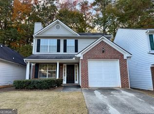 808 Hillandale Ln, Lithonia, GA