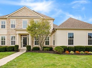7227 New Albany Links Dr, New Albany, OH 43054