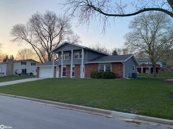 220 W South Ave, Algona, IA 50511