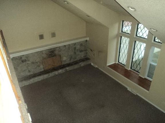 3rd image of 1011 Franklin Ave
