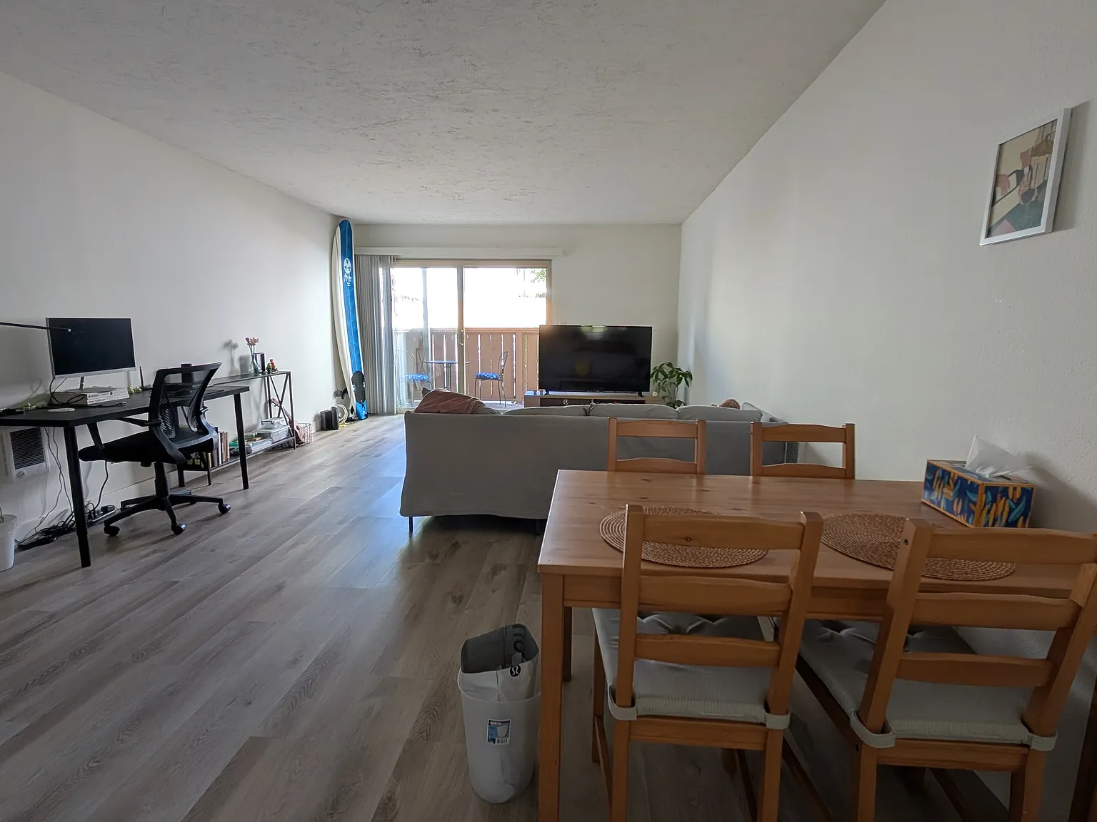 2 bed, 863 sqft, $2,589 — Photo 3