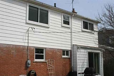 4th image of 15854 Flanagan St
