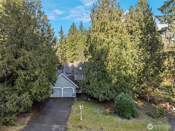 3rd image of 16424 202nd Avenue NE