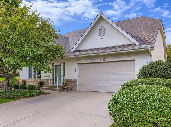 3056 Saint Albans Hollow Cir, Minnetonka, MN 55305