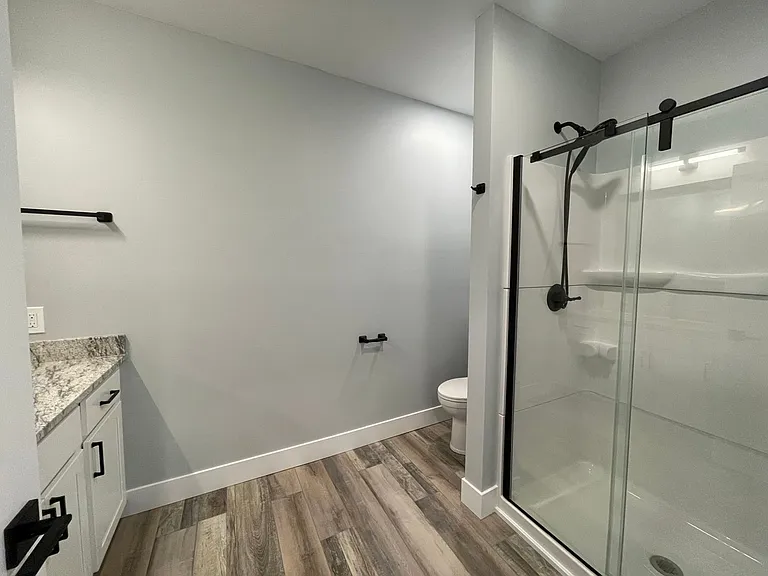 203 Warren Ave SE — Photo 13