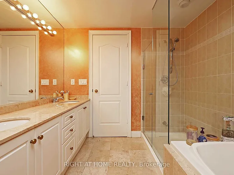 38 William Carson Cres #615 — Photo 12