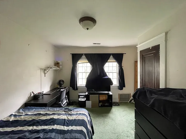 1216 N Cleveland St — Photo 10