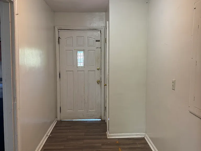 3321 Parker Ln — Photo 4