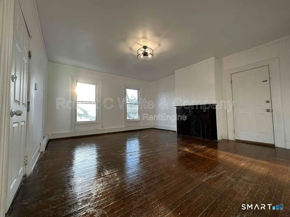 Building Photo - 16 Spaulding St #2A