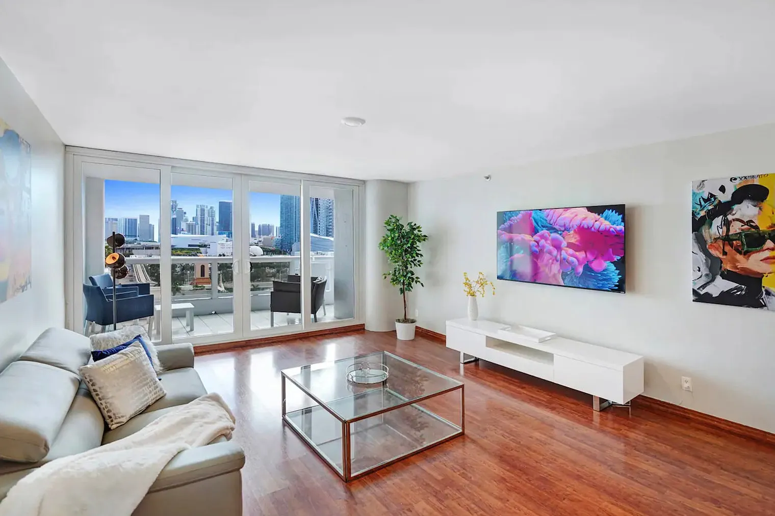 3 bed, 2.0 bath, 1506 sqft, $5,724 — Photo 1