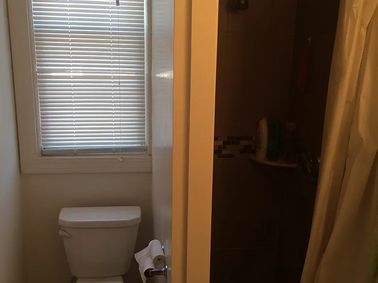 226 Gano St — Photo 10