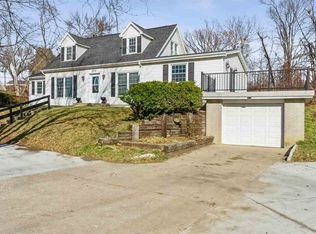 3015 Tamara Dr SW, Cedar Rapids, IA 52404