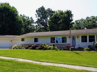 211 Pine St, Decatur, MI 49045