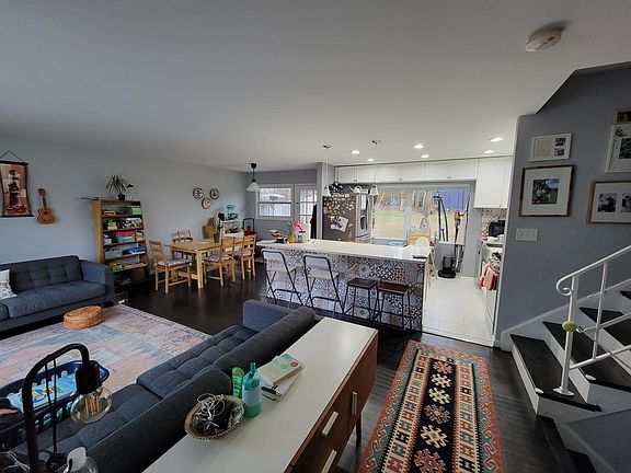 3rd image of 7421 McWhorter Pl