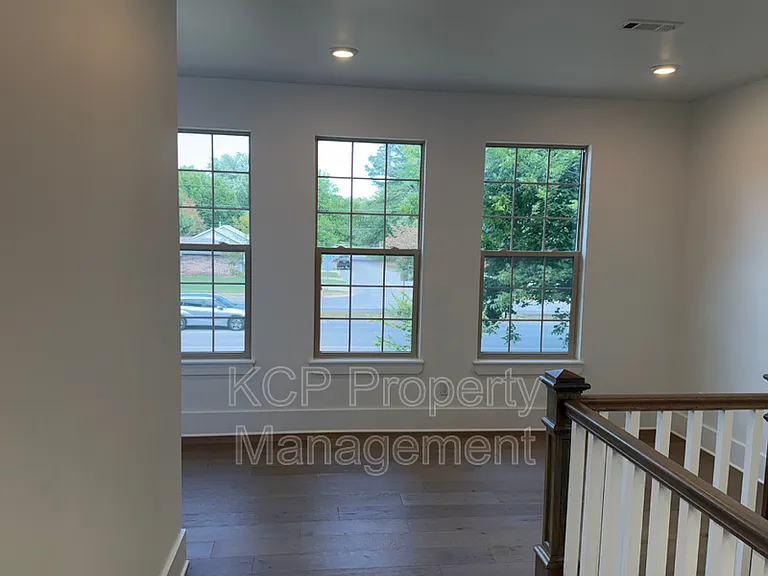 1813 Garland Ave #1 — Photo 12