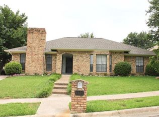 4125 Woodenrail Ln, Irving, TX 75061