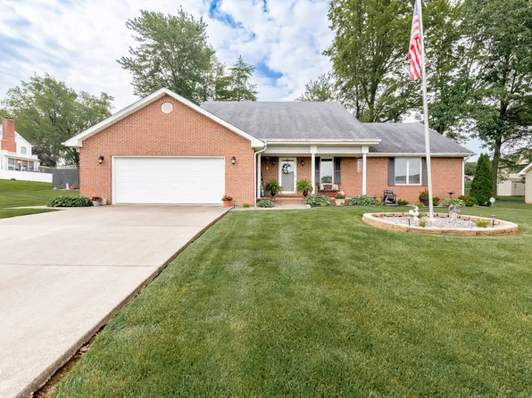8863 Rainier Rd, Seymour, IN 47274