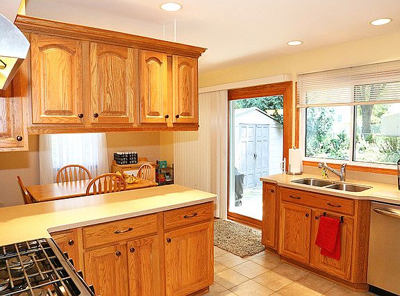 4th image of 126 Dartford Ln