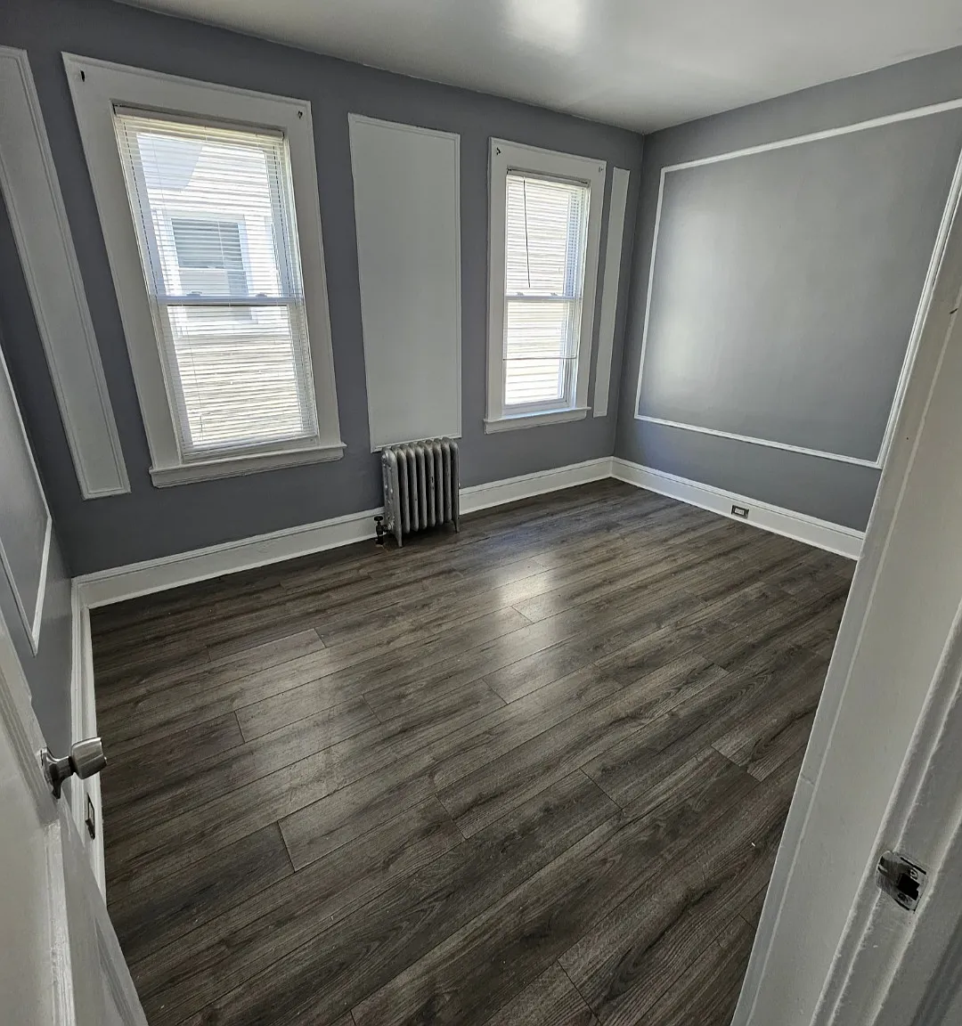 Sheridan St, Irvington — Photo 1